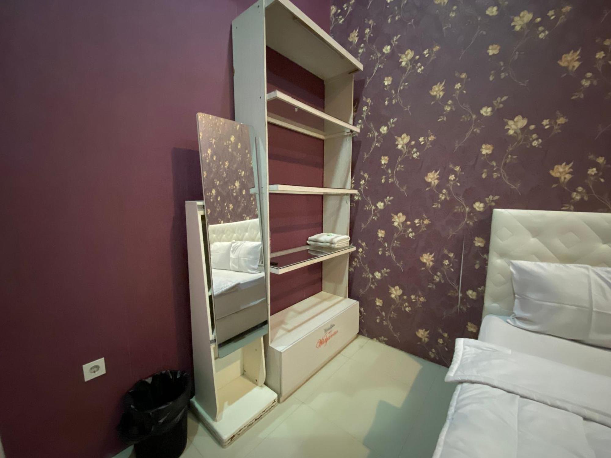 Griya Rw Family Guest House Redpartner Solo Extérieur photo